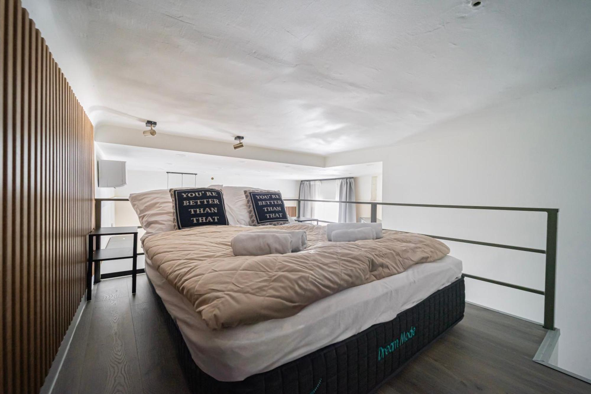 Marton'S Dessewffy Apartments — Photos 1